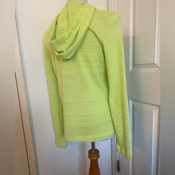 Dolcezza Lime Green Hooded Sweater - Picture 5 of 10
